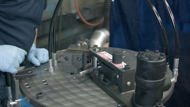 Hydraulic Wrap Around Bender: Weld Test Bender Machine