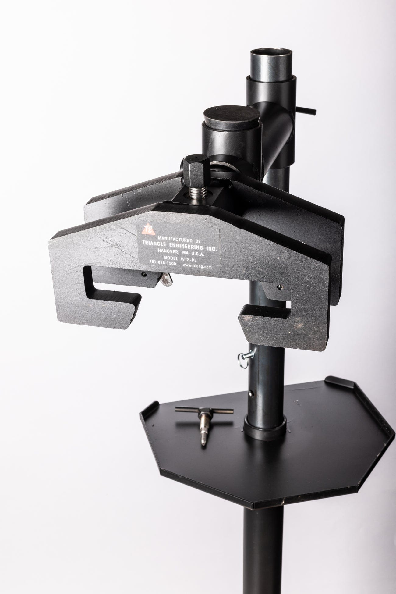 Plate Welding Fixture Triangle Engineering